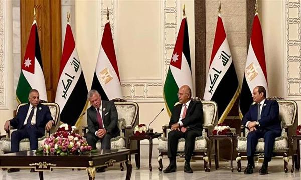 السيسى: نتطلع لتدشين مرحلة جديدة من التعاون الثلاثى المصرى العراقى الأردنى