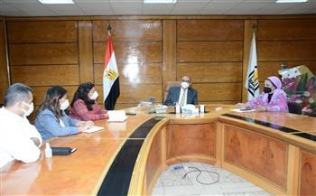 رئيس جامعة أسيوط يستقبل وفداَ من الجامعة الأمريكية