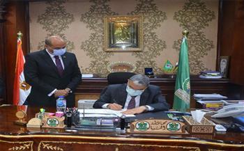 محافظ المنيا يوافق على ترقية 284 معلمًا وأخصائيًا