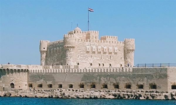 «دار المعارف» تنشر شروط حجز «فوتوسيشن» قلعة قايتباى بالإسكندرية