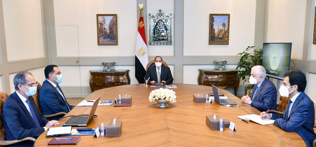 الرئيس السيسي يجتمع بمدبولى للاطلاع على آخر استعدادات امتحانات الثانوية العامة