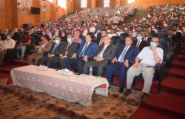  فى ذكرى٣٠ يونيو.. جامعة سوهاج تنظم ندوة توعوية عن الإنجازات التنموية في مصر