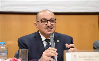 رئيس جامعة أسيوط يعلن عن إنشاء مستشفي جامعي للعزل والحميات وتطوير قسم أمراض الصدر 
