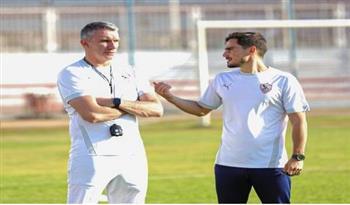 مران الزمالك.. كارتيرون يعقد جلسة مع اللاعبين