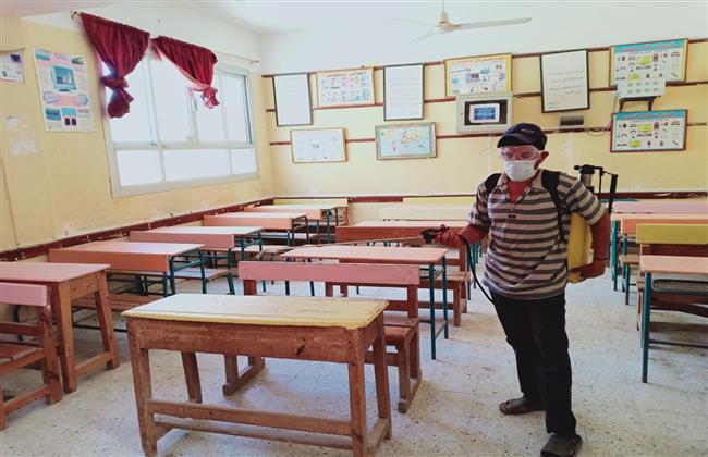 كفر الشيخ تستعد لامتحانات الإعدادية.. تعقيم وتأمين