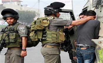   الاحتلال الإسرائيلي يعتقل فلسطينيين اثنين في الضفة الغربية