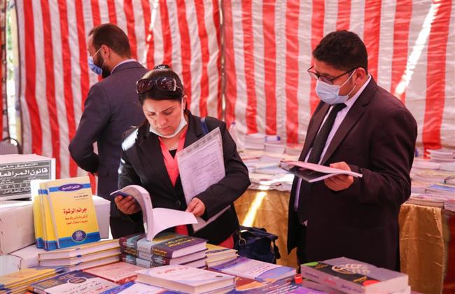 افتتاح معرض الكتب والموسوعات القانونية بنقابة المحامين 