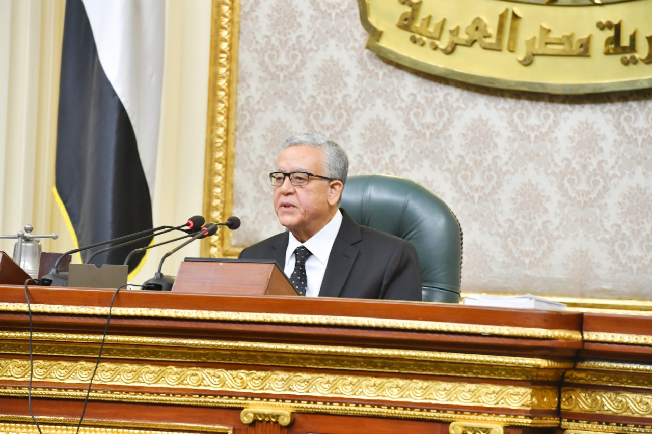 البرلمان: 30 عاما حدا أقصى للصك السيادى
