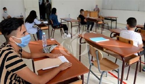 طلاب الإعدادية يؤدون اختبار الجبر والإحصاء بالمنوفية
