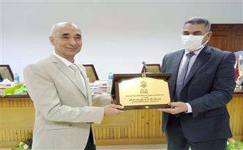 «الصالحية الجديدة» يكرم رئيس الجهاز السابق 