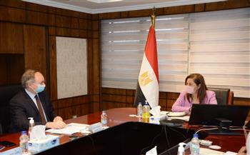   وزيرة التخطيط تلتقي سفير الاتحاد الأوروبي بمصر