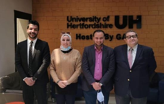 دمج المحتوى الأكاديمي لهواوي تكنولوجيز وجامعة هارتفوردشير في العاصمة الادارية