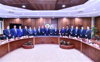 وزير البترول يلتقى مجلس النقابة العامة للعاملين