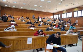   6481  طالب يؤدون الامتحانات بجامعة جنوب الوادي بقنا