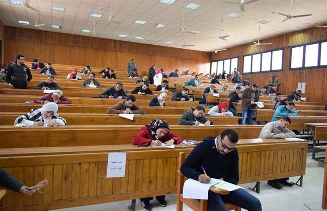 6481  طالب يؤدون الامتحانات بجامعة جنوب الوادي بقنا