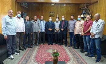 «تعليم قنا»: تفعيل دور العلاقات العامة في التواصل مع وسائل الإعلام