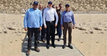   رئيس الوكالة الدولية لمكافحة المنشطات (وادا) يزور منطقة أهرامات الجيزة