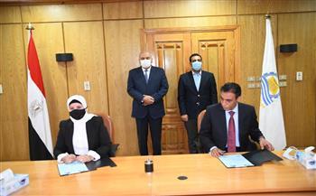 «الداودي» ومساعد وزير الخارجية يشهدان توقيع بروتوكول تعاون لخدمة قنصلية أبناء قنا