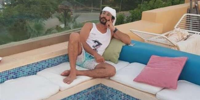 أحمد حلمى يتحدى الحر.. ودونى البحر