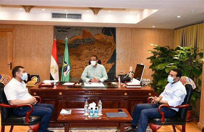 محافظ الفيوم يوجه بتكثيف أعمال النظافة ورفع الإشغالات