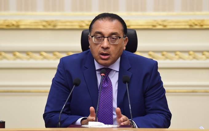 مدبولى يستعرض تقريراً عن أعمال هيئة الدواء المصرية في عامها الأول