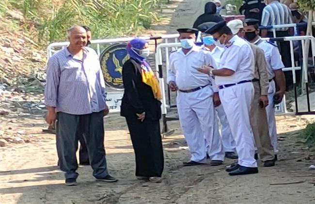 نائب مدير أمن بني سويف يتفقد تأمين لجان الثانوية العامة