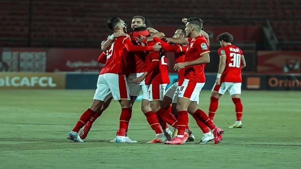 اتحاد الكرة يعلن حكام مباراة الأهلي والمقاصة بالدورى
