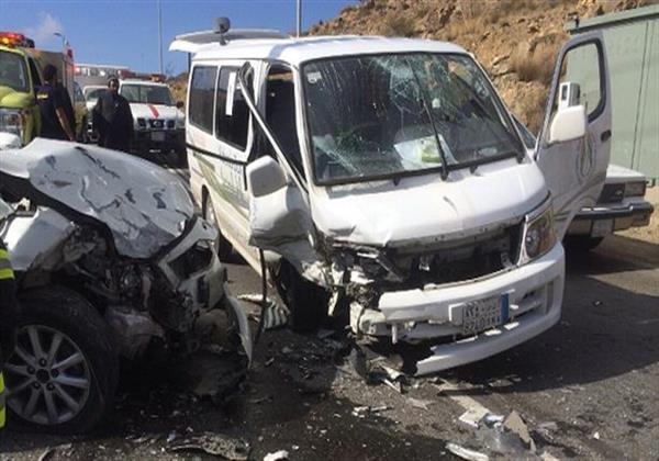 إصابة 4 فى حادث تصادم بأسيوط