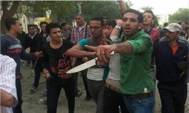 بسبب خلافات سابقة.. 3 أشقاء يمزقون جسد شخصين بالمطاوي بـ 15 مايو
