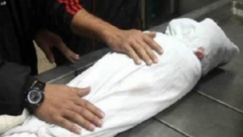 وفاة طفلة وإصابة اثنين آخرين في حادث تصادم بقصر النيل