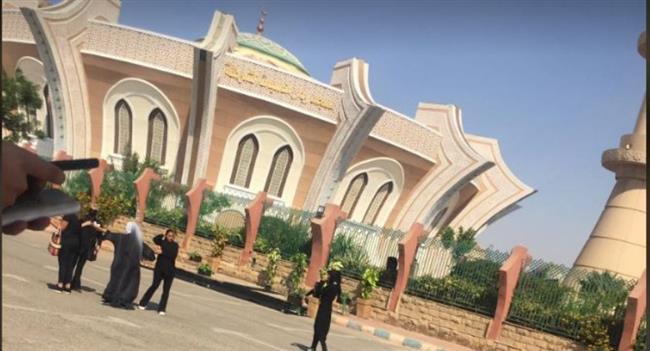 وصول جثمان شقيق رامى صبرى إلى مسجد الشرطة لأداء صلاة الجنازة| صور