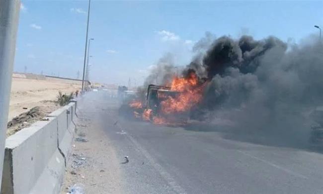 شاهد| إخماد حريق سيارة نقل محملة بالوقود بطريق الأوتوستراد