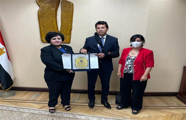 وزير الشباب والرياضة يستقبل رئيس مجلس الشباب العربي  