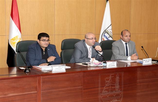 «غنيم» يعقد اجتماعاً لمناقشة خطط عمل واستعدادت القطاعات لاستقبال عيد الأضحى المبارك