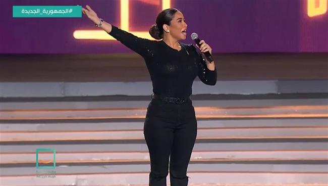 شيرين تبدع في حفل حياة كريمة 