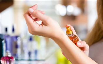 تجنب مخاطر «العطور» في فصل الصيف 