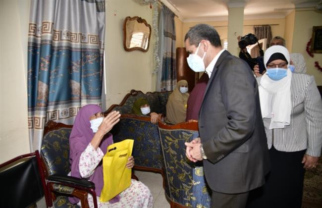 محافظ الغربية يحتفل بـ عيد الأضحى مع الأطفال والمسنين