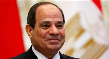   السيسى يهنىء الرئيس التونسي بعيد الأضحى