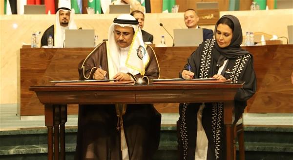 البرلمان العربي يوقع بروتوكول تعاون مع الشبكة البرلمانية للأمن الغذائي في إفريقيا
