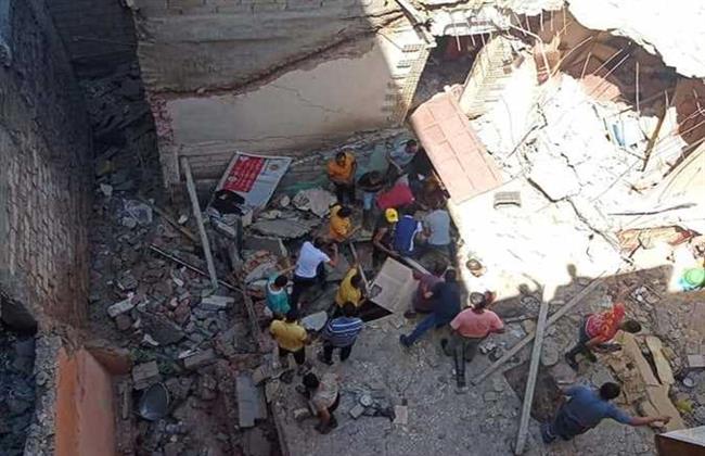 انتشال جثتين جديدتين من أسفل عقار الدخيلة المنهار