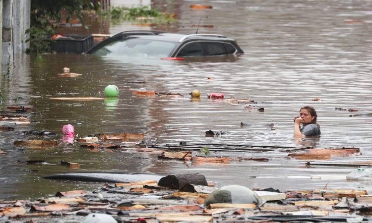 ارتفاع حصيلة ضحايا الفيضانات المدمرة في بلجيكا