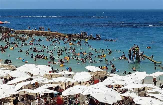 سياحة الإسكندرية توجه رسالة شديدة اللهجة لمستأجري الشواطئ 