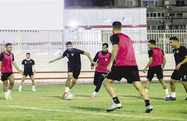 تقسيمة قوية للاعبي الزمالك خلال مران اليوم