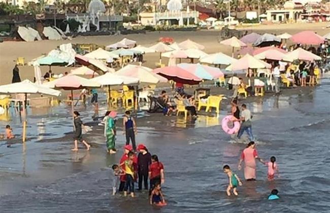 حدائق وشواطئ بورسعيد كاملة العدد فى ثالث أيام عيد الأضحى