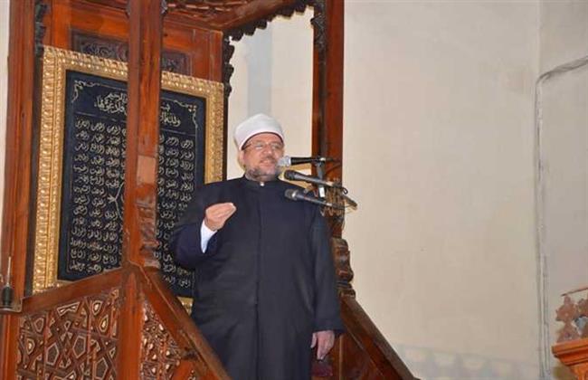 «مخاطر استباحة المال العام والحق العام».. عنوان خطبة الجمعة القادمة