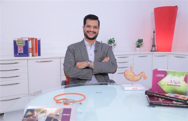 «الفولي»: السن المثالي لإجراء "تكميم المعدة" من 18 حتى 65 عاما