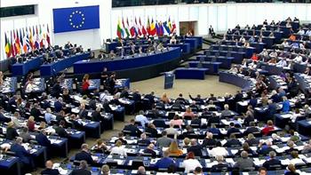   البرلمان الأوروبي يطالب باستعادة النظام في تونس والعودة للحوار 