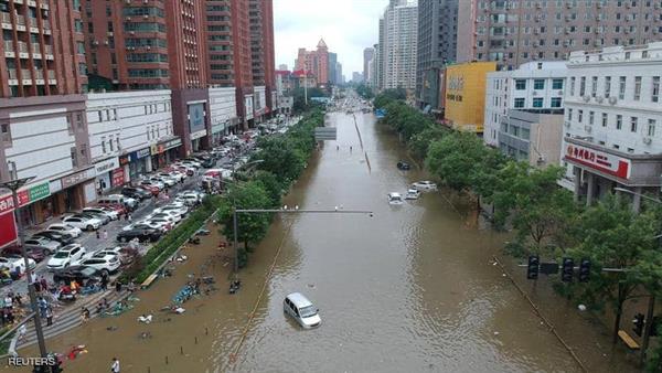 71 شخصا ضحية فيضانات عارمة فى الصين
