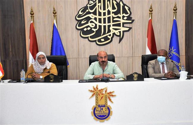 محافظ أسوان: المتابعة الميدانية وتذليل الصعاب لسرعة الإنتهاء من كافة المشروعات