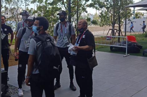 منتخب الفراعنة يصل مقر القرية الأولمبية استعداداً لمواجهة البرازيل